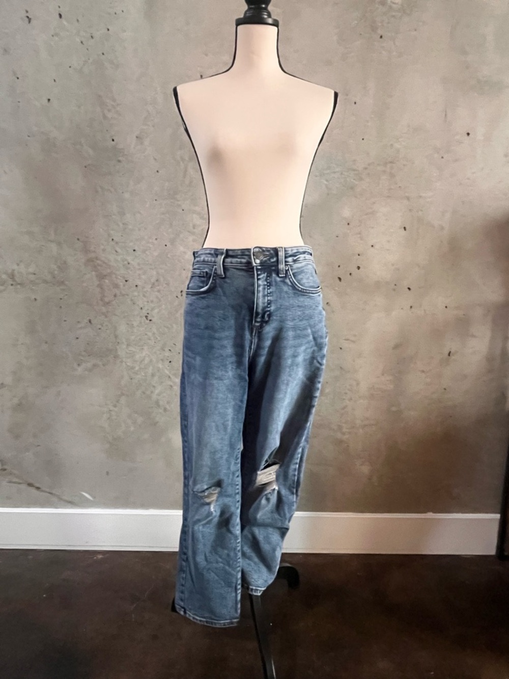 LC Lauren Conrad Medium Blue Boyfriend Jeans with Knee Distress